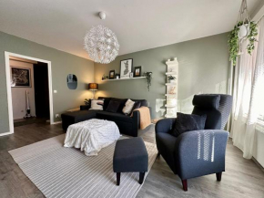Old Pine Apartment